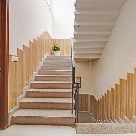 Hotel Super Townhouse Kachnar House Vikas Nagar Hasanganj Exteriér fotografie