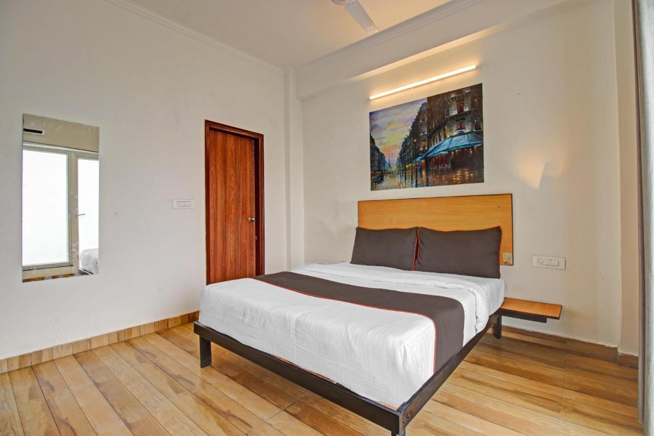 Hotel Super Townhouse Kachnar House Vikas Nagar Hasanganj Exteriér fotografie