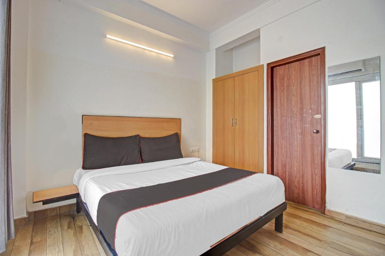 Hotel Super Townhouse Kachnar House Vikas Nagar Hasanganj Exteriér fotografie